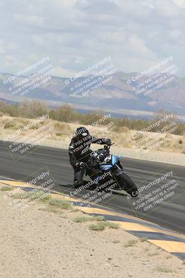media/May-05-2025-Moto Forza (Mon) [[3c1838c5e5]]/2-B Group/Session 2 (Turn 7 Inside)/